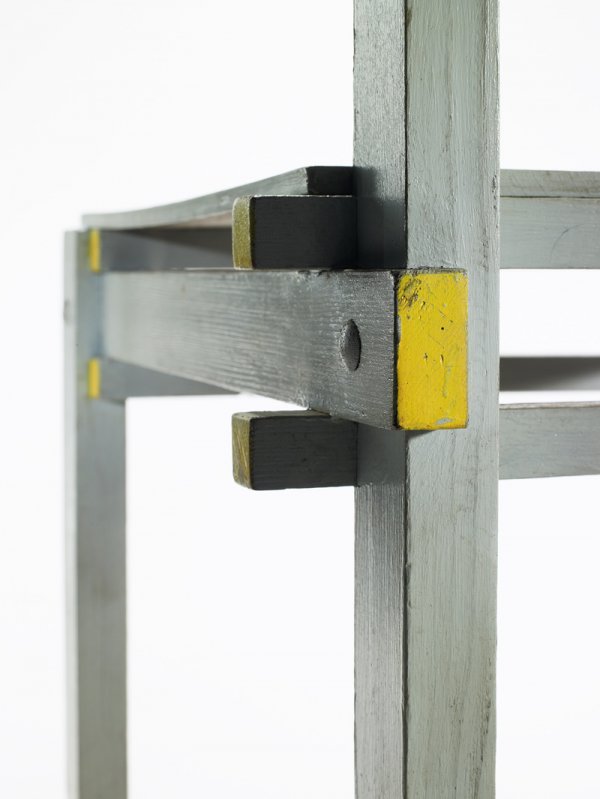 Military_chair_jointcloseup