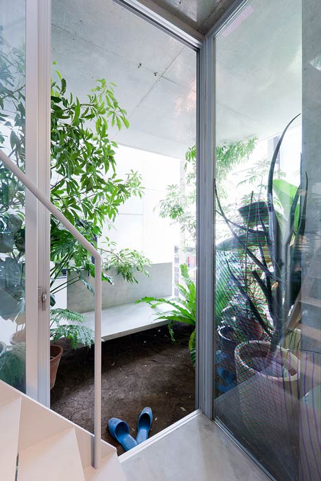 dezeen_Garden-and-House-by-Ryue-Nishizawa_4a