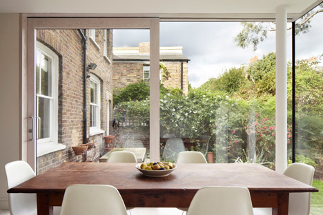 Extension-by-Cousins-and-Cousins_dezeen_468_5