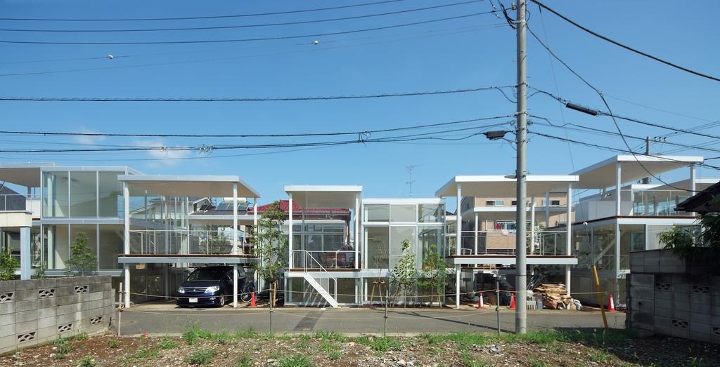 SANAA (Kazuyo Sejima + Ryue Nishizawa). Shakujii Apartment . Nerima-ku (1)