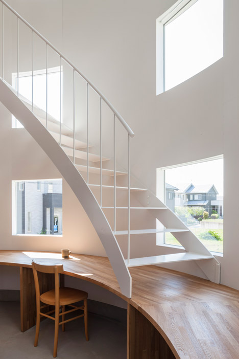 House-in-Hikone-by-Tato-Architects_dezeen_468_10
