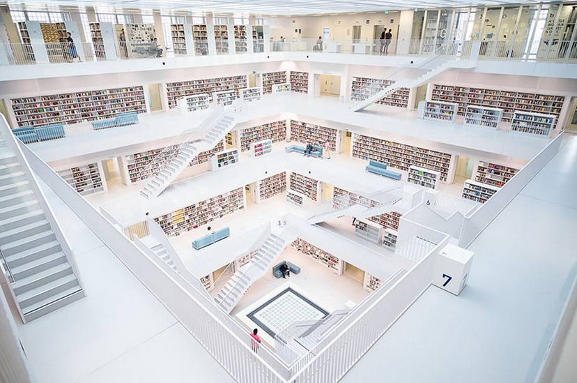 biblioteca civica di stoccarda