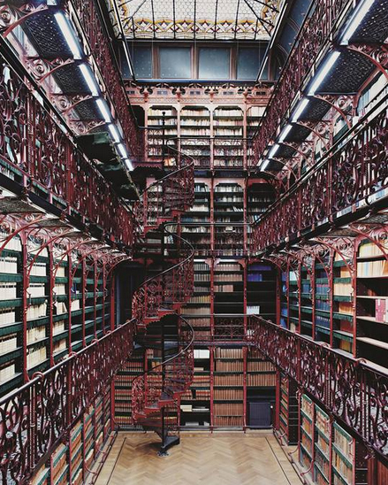 Handelingenkamer- biblioteca dellaTweede Kamer - la camera bassa del Parlamento olandese all'Aia