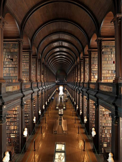 La biblioteca del Trinity College a Dublino