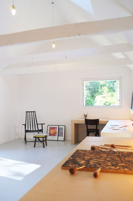 Old-barn-convertion-artist-studio-Brittany-Modal-Architecture_dezeen_468_11