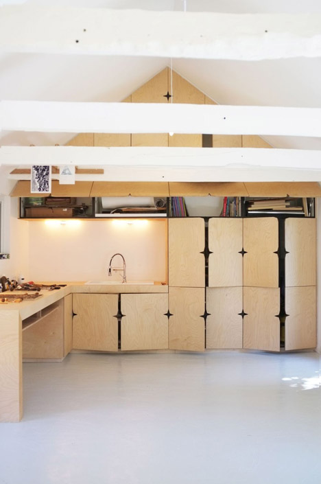 Old-barn-convertion-artist-studio-Brittany-Modal-Architecture_dezeen_468_14