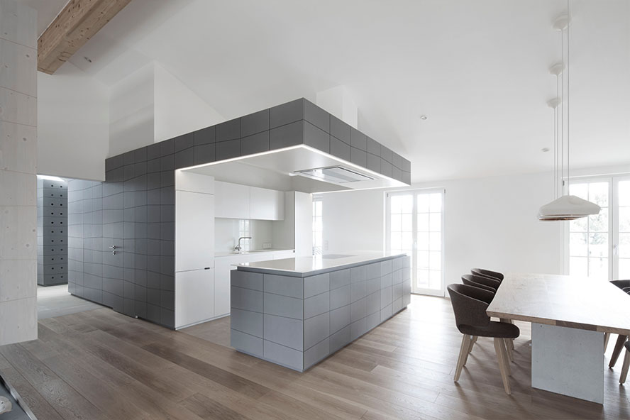 destilat_002_Penthouse_M