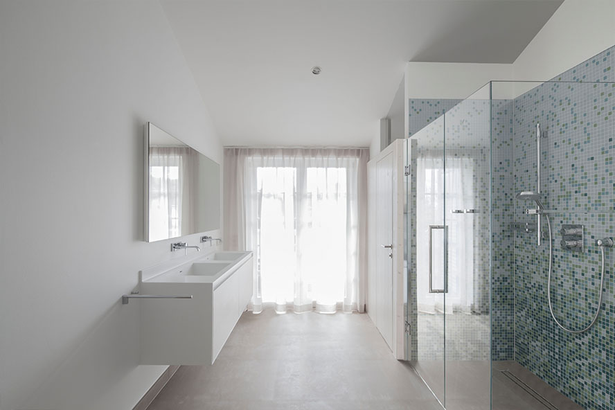 destilat_010_Penthouse_M