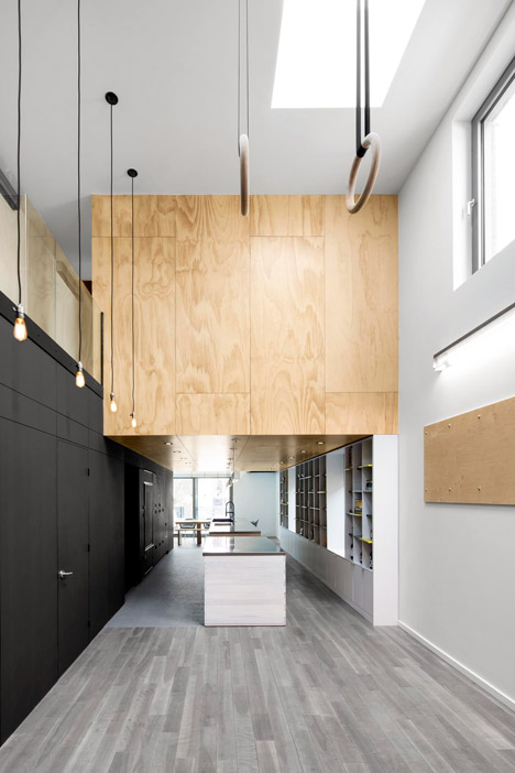 In-Suspension-by-Naturehumaine_dezeen_468_0