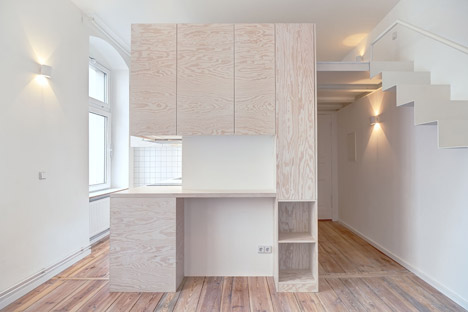 Micro-Apartment-in-Berlin-by-Spamroom-and-Johnpaulcoss_dezeen_468_0