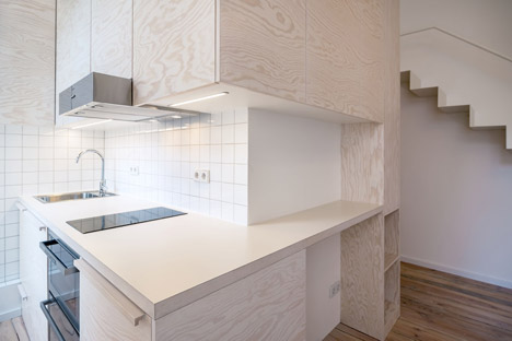 Micro-Apartment-in-Berlin-by-Spamroom-and-Johnpaulcoss_dezeen_468_2