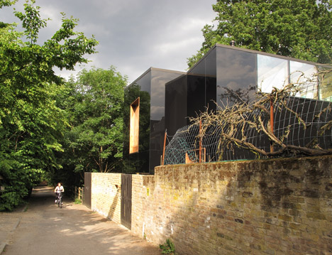 Sydenham-house-by-Ian-McChesney_dezeen_468_16