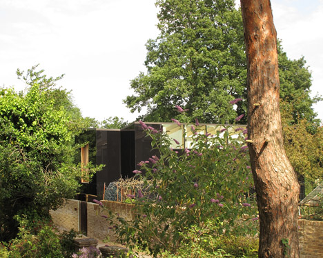 Sydenham-house-by-Ian-McChesney_dezeen_468_5