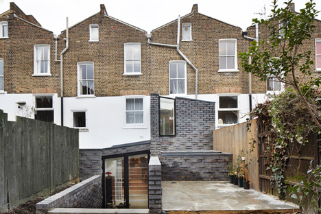 The-Brick-House-by-Fraher-Architects_dezeen_468_10