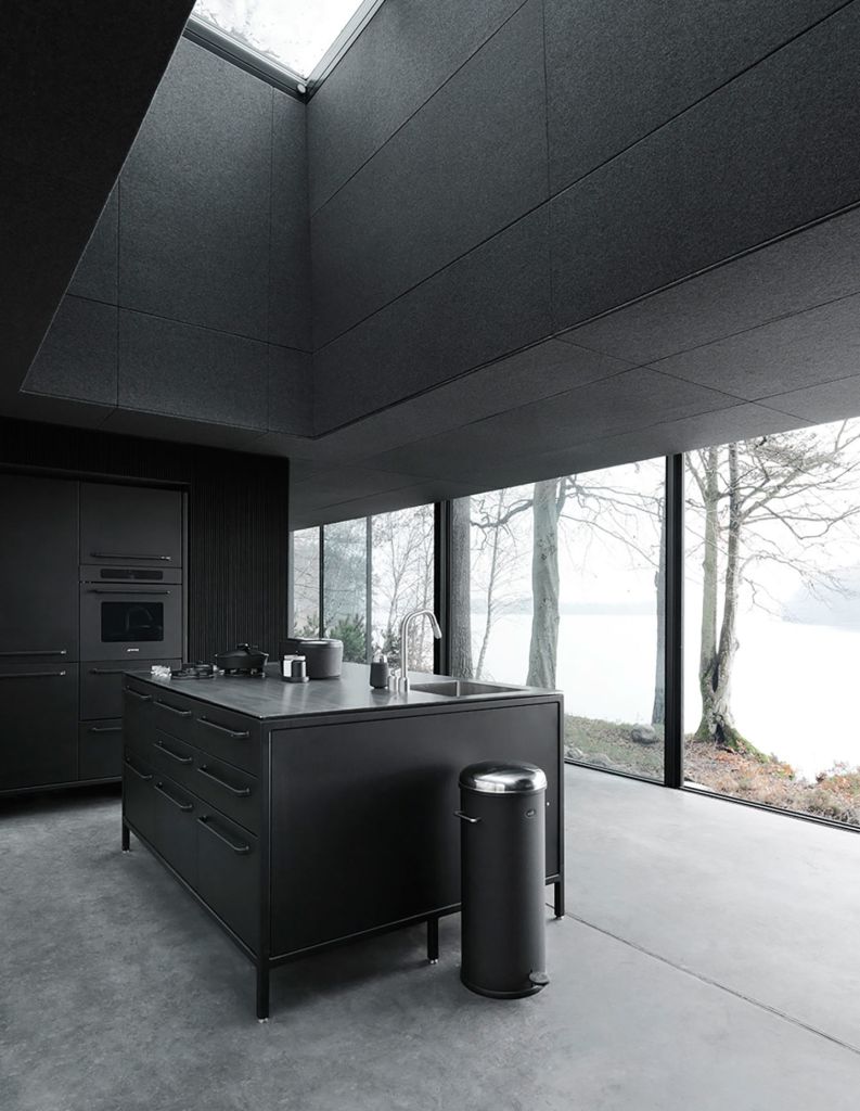 Vipp701-Shelter-Kitchen-Living02-Low